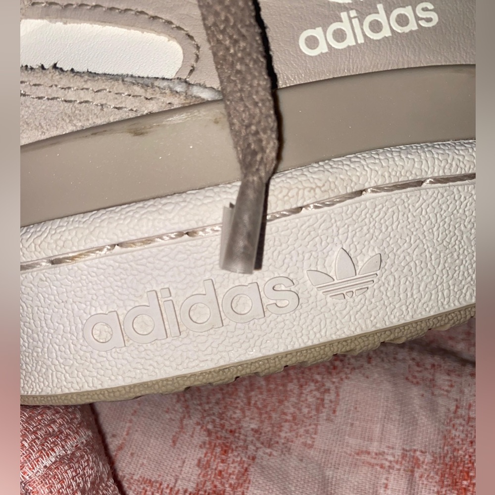 Adidas Women's Cream and White Sneakers - Picture 7 of 8